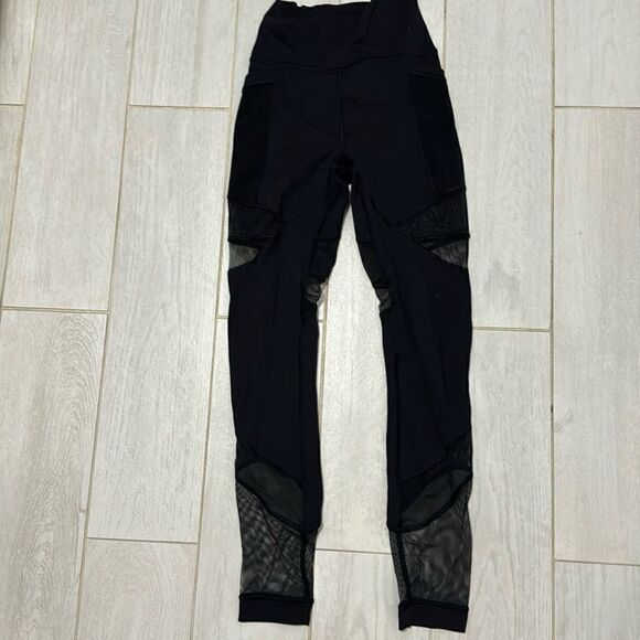 Lululemon 2 black 25” mesh and pocket legging. - Picture 1 of 6